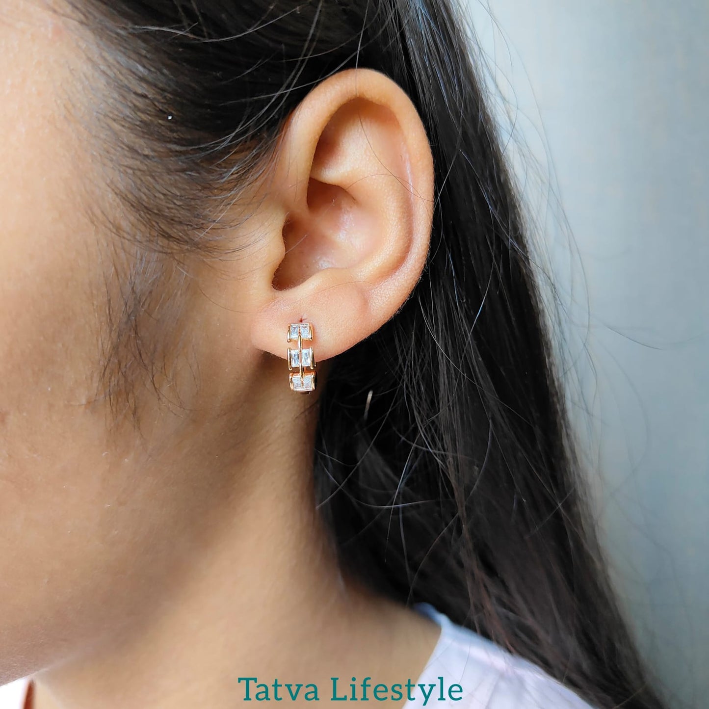 LINK CHAIN DIAMOND HOOPS