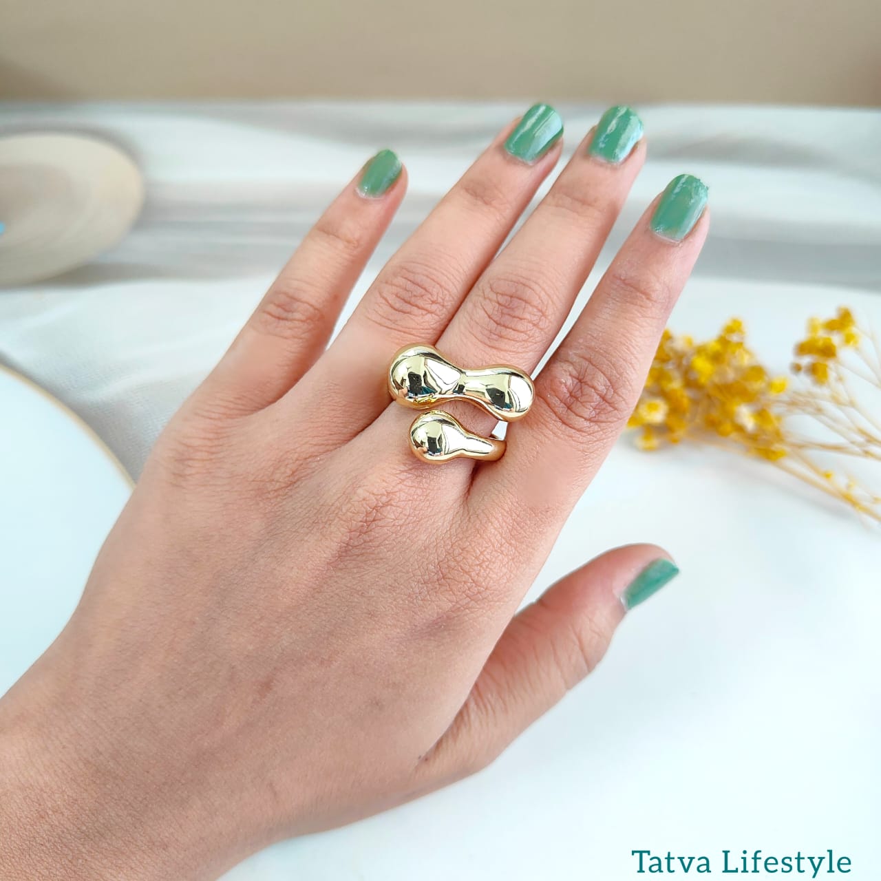 BABY BOW RING