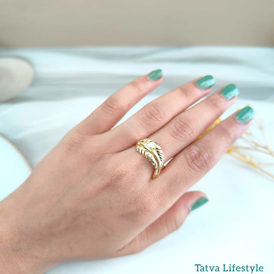 LEAF DESIGN RING