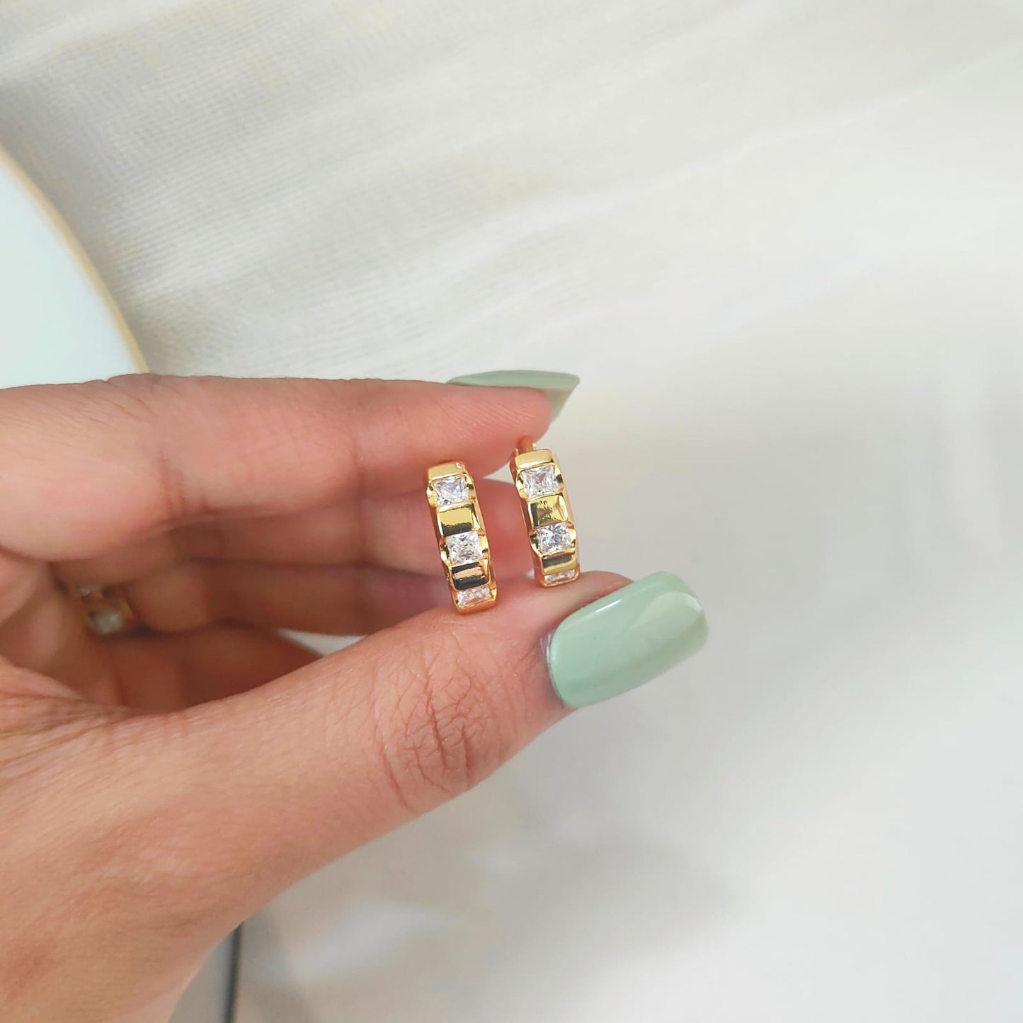 STATEMENT GOLDEN HOOPS